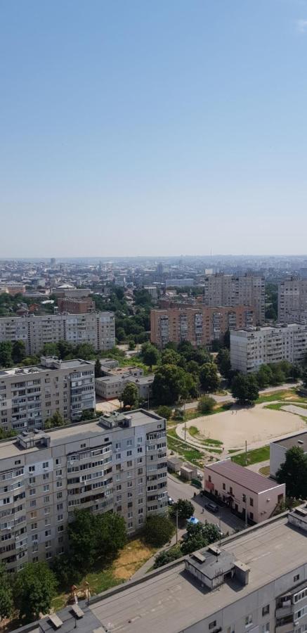 Панарамный Вид 25 Этаж В Бизнесс - Классе Харьков Экстерьер фото